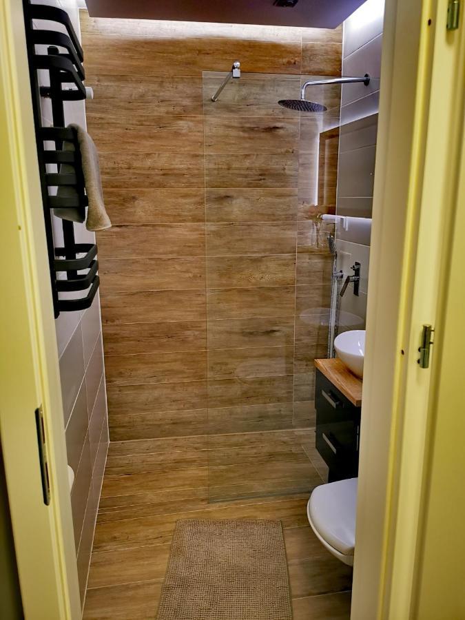 Apartament Przy Arsenale Wroclaw Exterior photo